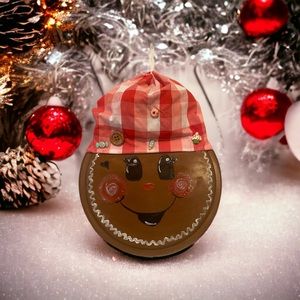 Gingerbread Boy Decor